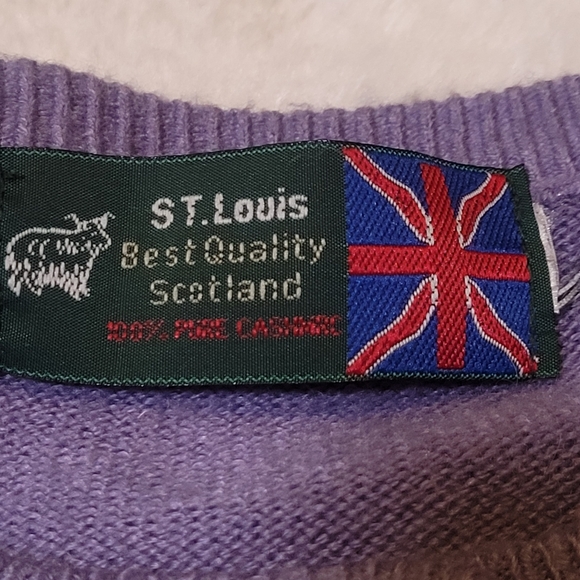 Vintage Scottish Cashmere Sweater with Mother of Pearl Buttons Periwinkle Sz L - Picture 5 of 5